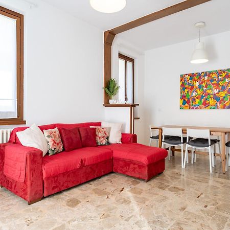 Terrazza Fucinetta Apartment Introbio Exterior photo
